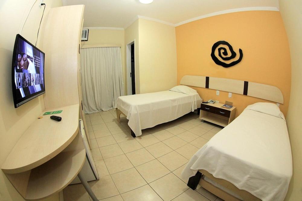 San Manuel Hotel 3*